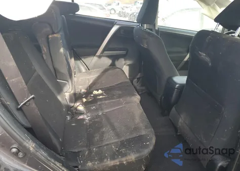 2017 Toyota Rav4 Le z USA, uszkodzony, nr VIN JTMBFREV2HJ133333